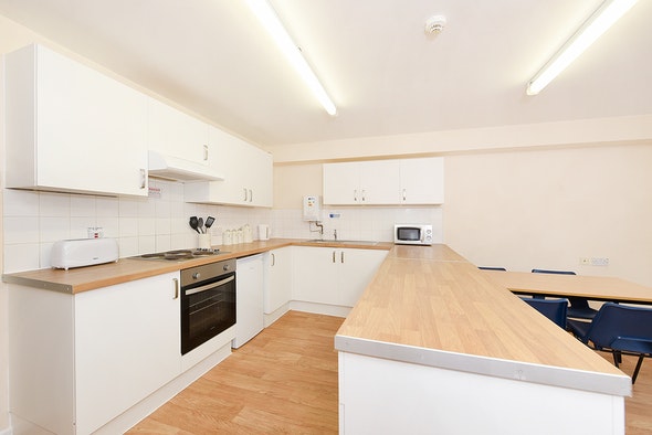  En-Suite Silver  -  Snowdon Hall Roost  - Gallery -  7