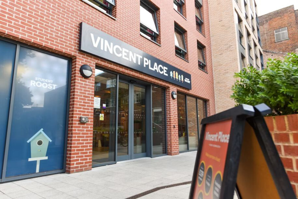 Vincent Place Roost