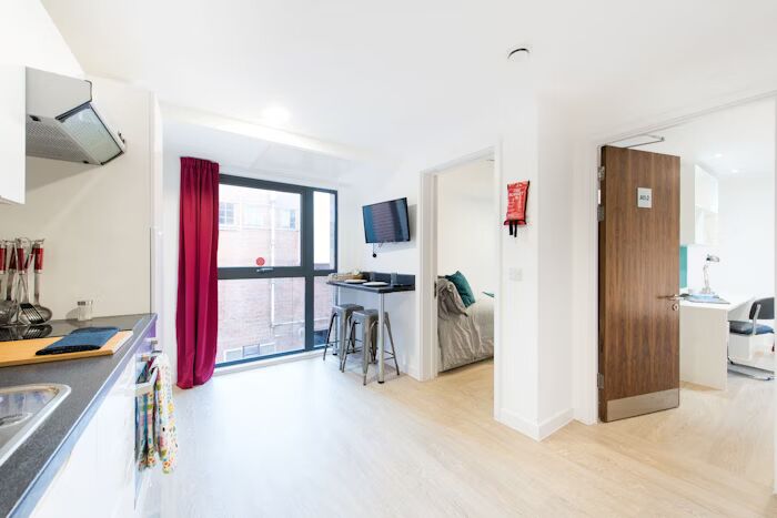  Two Bed Apartment Silver (Shared)  -  Vincent Place  - Gallery -  3