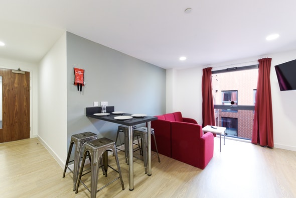  En-Suite Bronze  -  Vincent Place Roost  - Gallery -  5