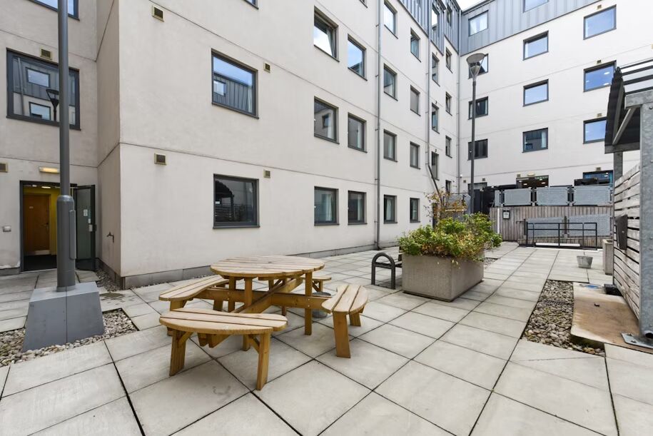 Trinity Square Roost