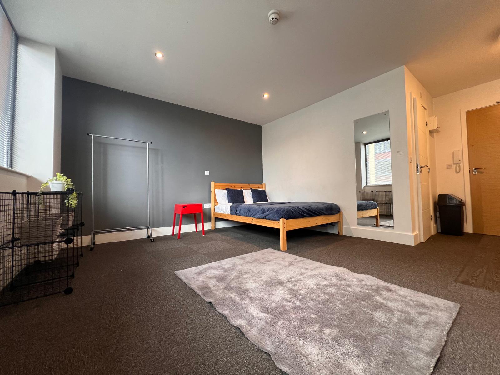  Studio Gold  -  Hydrogen Roost  - Gallery -  2