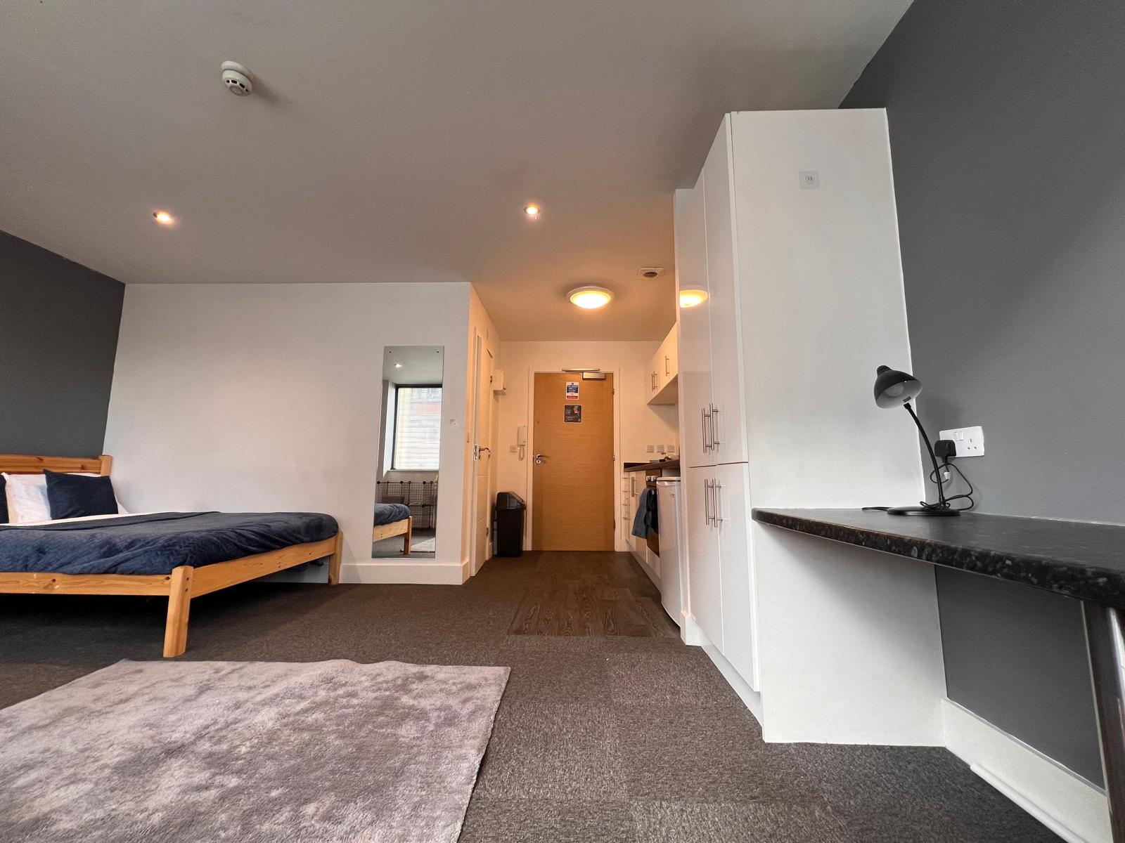 Studio Gold - Hydrogen Roost - Gallery - 4