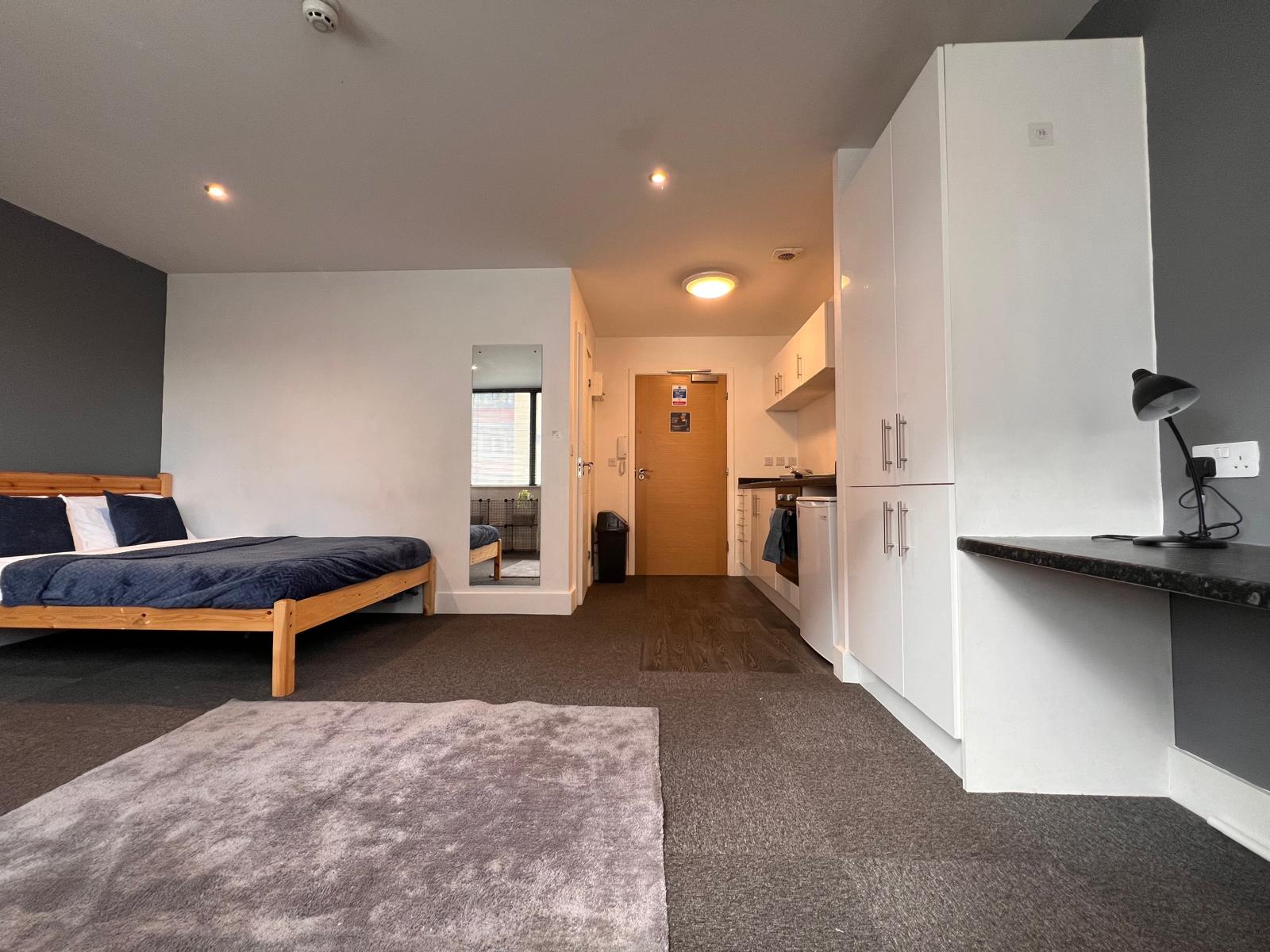  Studio Gold  -  Hydrogen Roost  - Gallery -  1