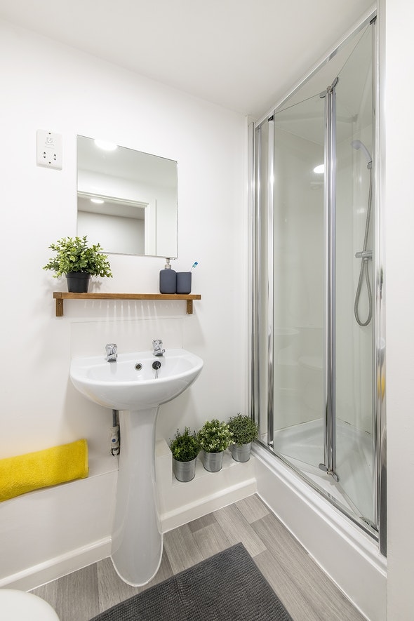  Single  -  Central Place  - Gallery -  3