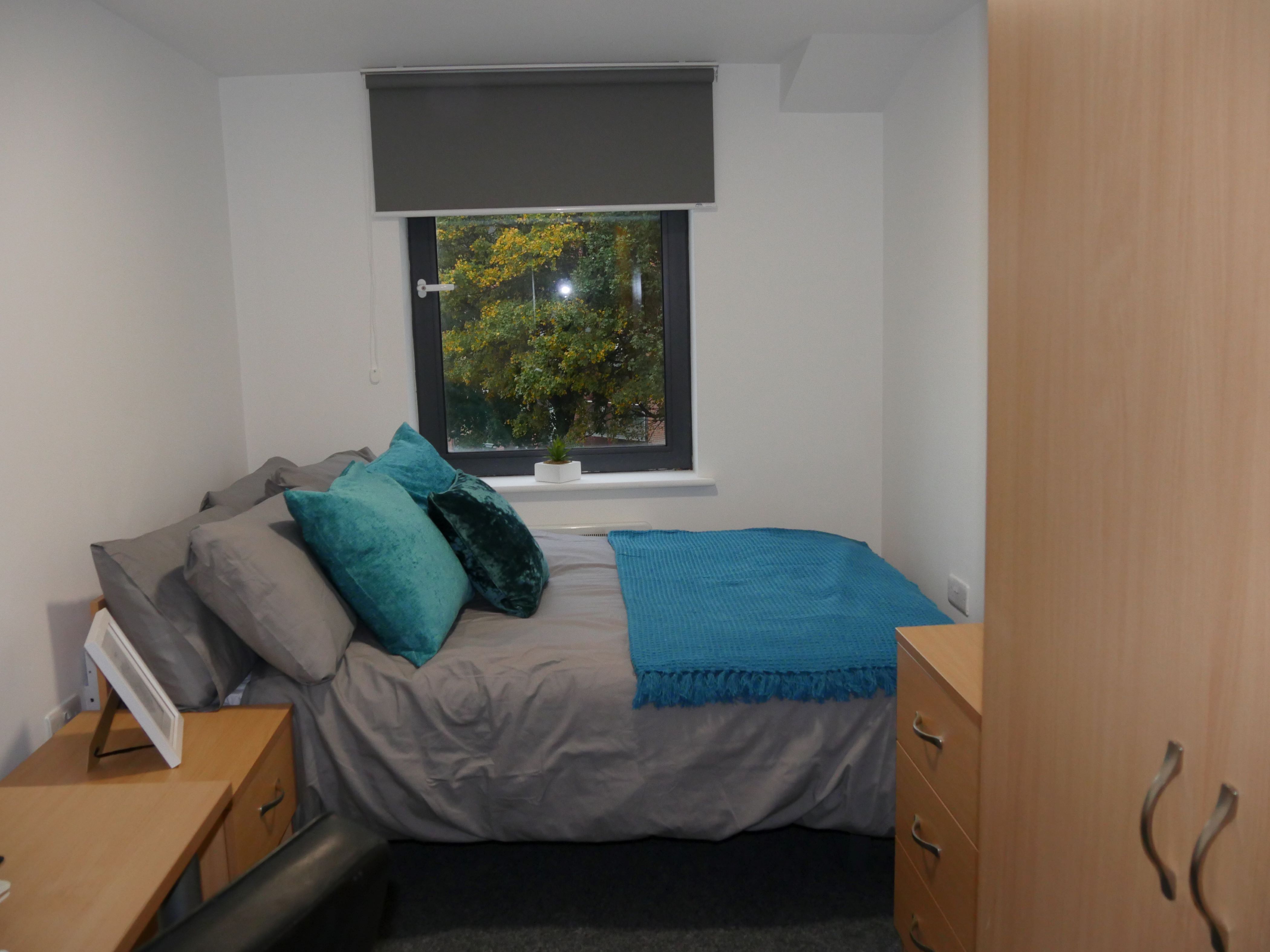  Bronze Plus  -  Central Place  - Gallery -  2