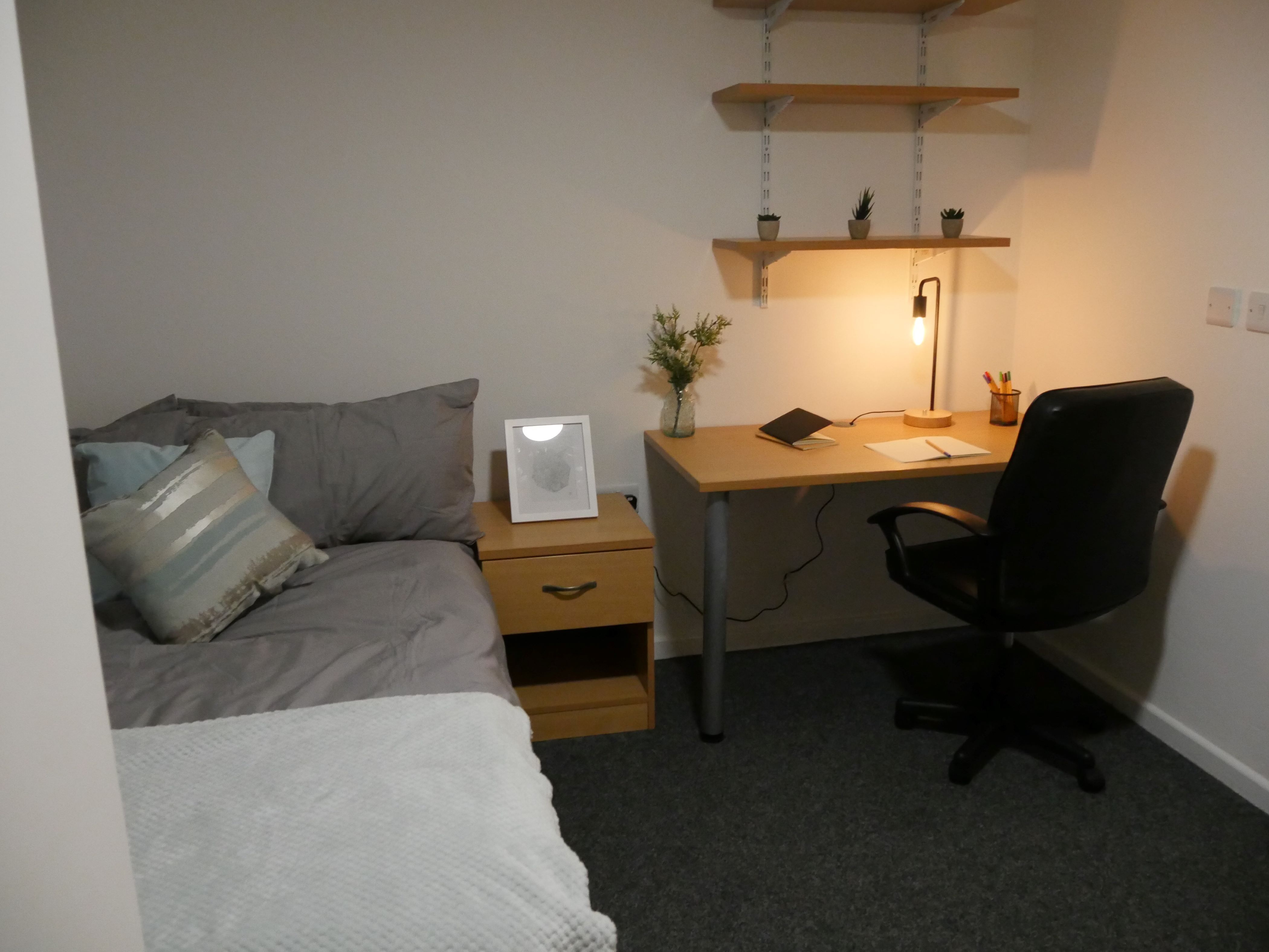  Gold  -  Central Place  - Gallery -  3