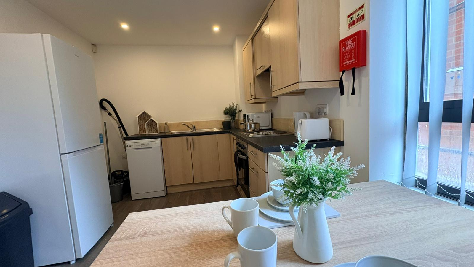 Two Bed Apartment (shared) - Sheffield 2 - Mary Page House Roost - Gallery - 3