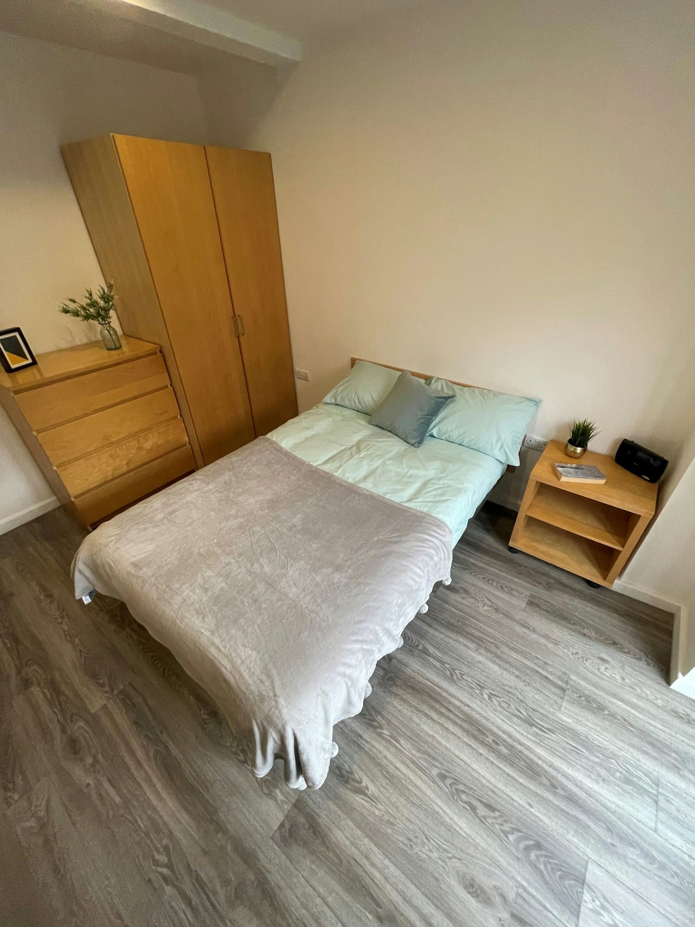 Two Bed Apartment (shared) - Page Apartments - Gallery - 2