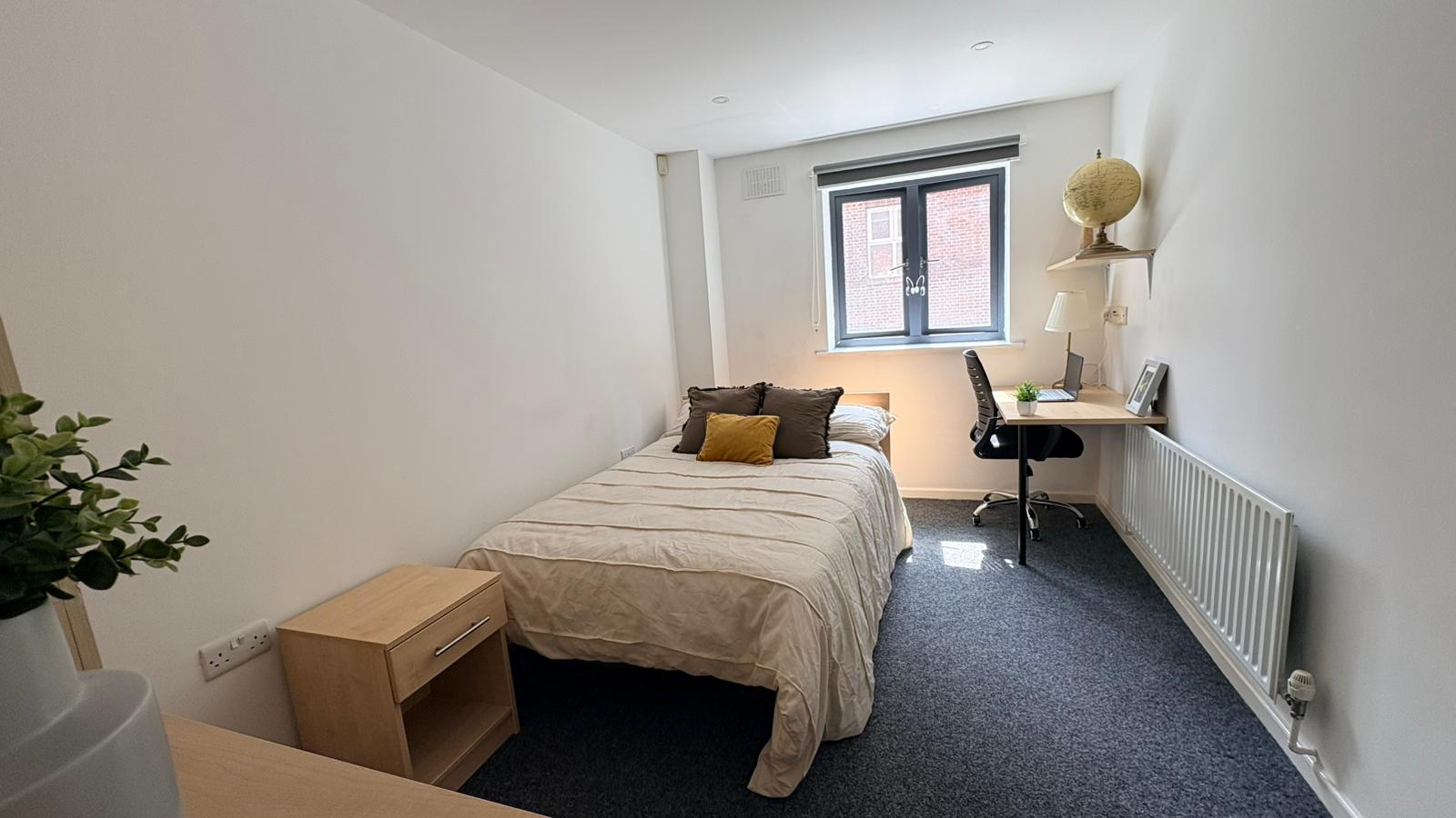 One Bed Apartment - Sheffield 2 - Mary Page House Roost - Gallery - 1