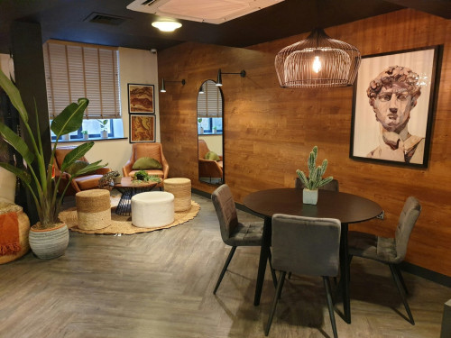 St James' House Roost - Gallery - 10