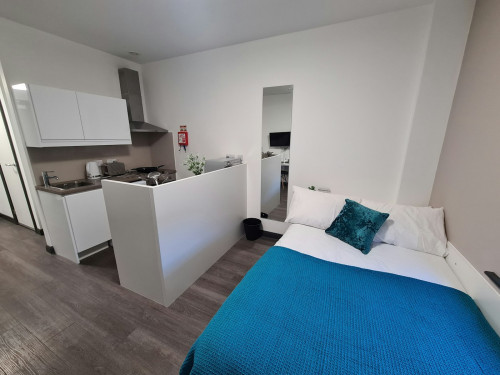 St James' House Roost - Gallery - 16