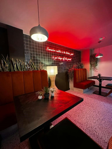 Newcastle 1  - Gallery -  3