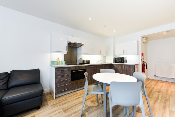  En-Suite Bronze  -  Newcastle 1  - Gallery -  7