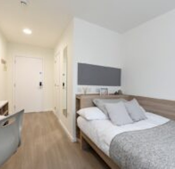  En-Suite Gold - Upper Floor  -  اس تي مونجوز  - Gallery -  1