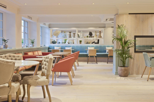 Melia White House - Communal Area