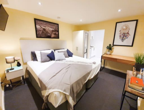 Darlinghurst Village