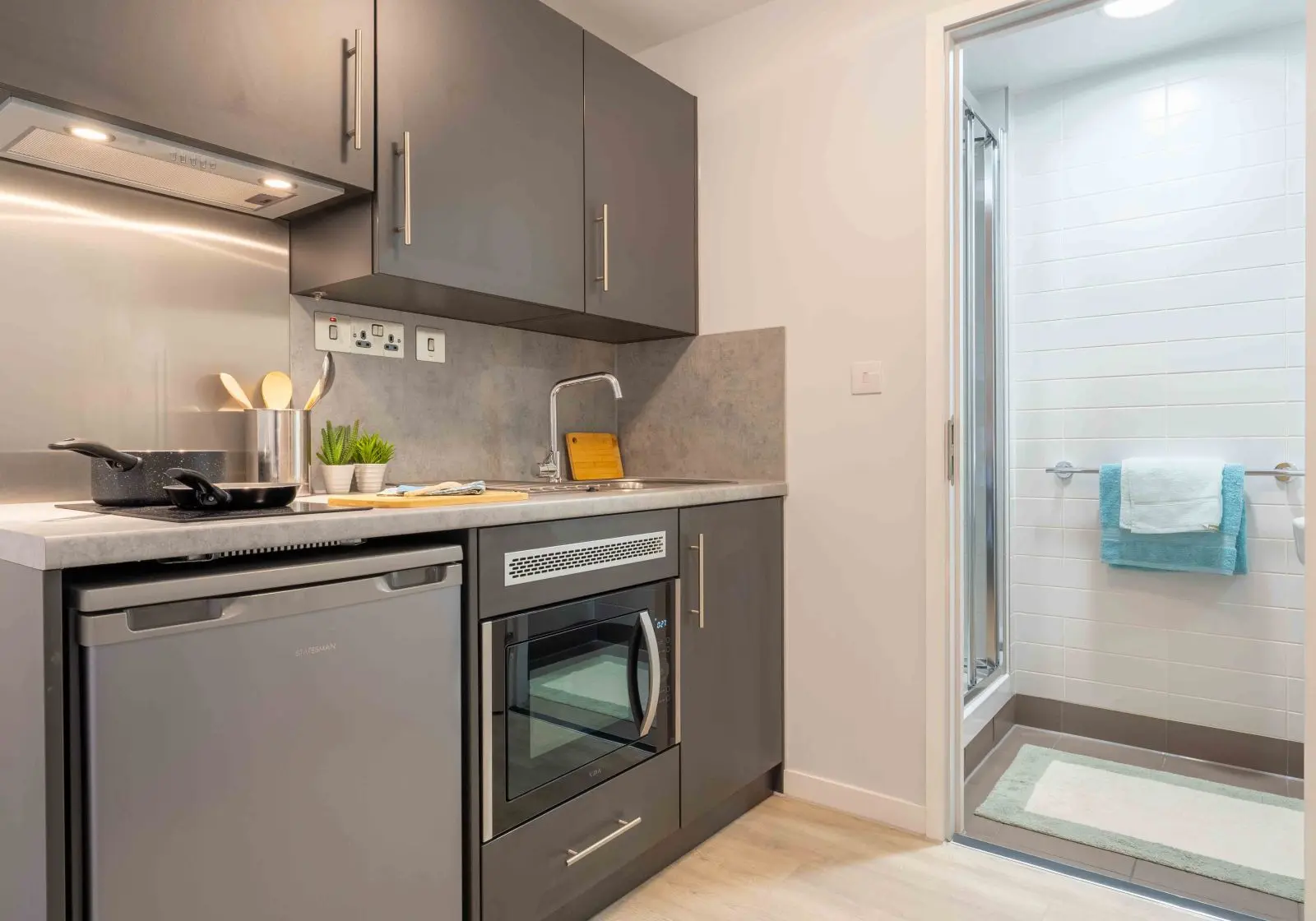  Silver 1 Bed Apt Plus  -  iQ City  - Gallery -  5