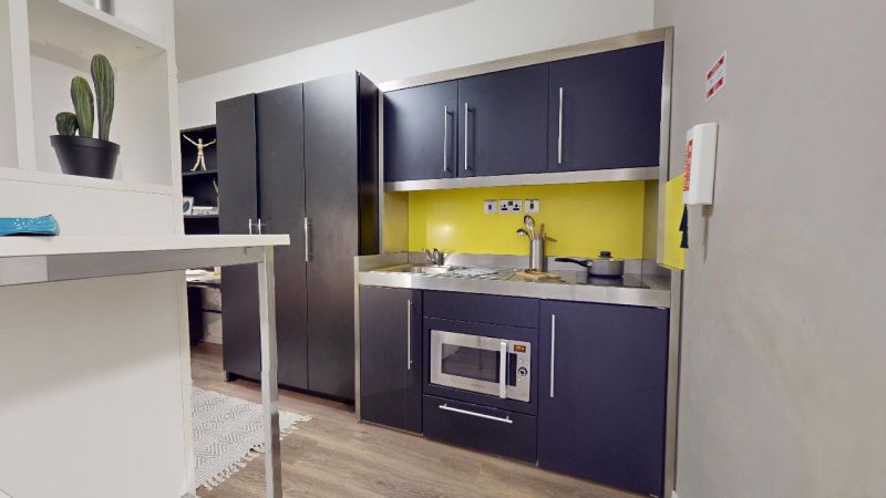  Bronze Studio  -  iQ City  - Gallery -  3