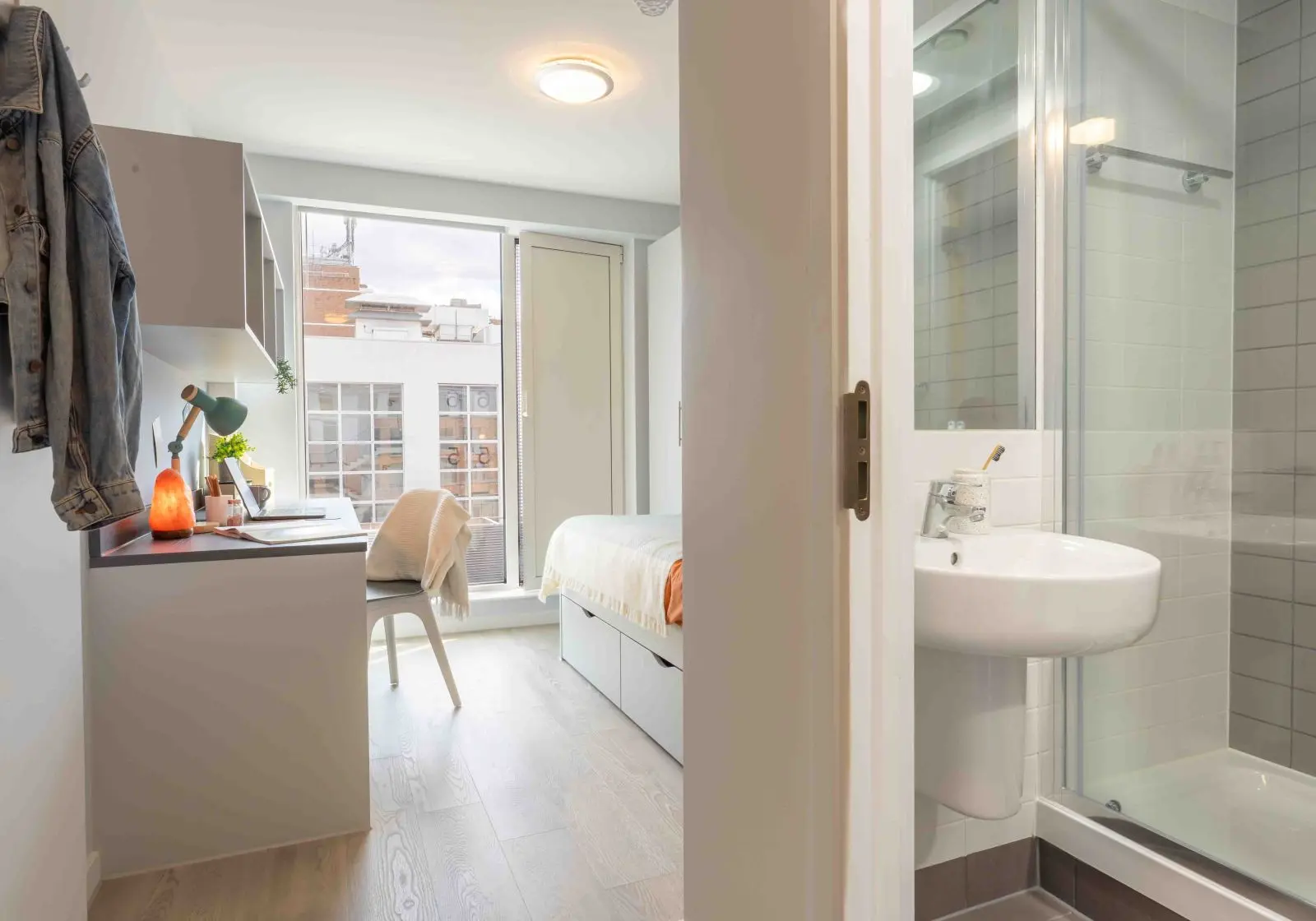  Silver En-Suite Plus  -  iQ City  - Gallery -  2