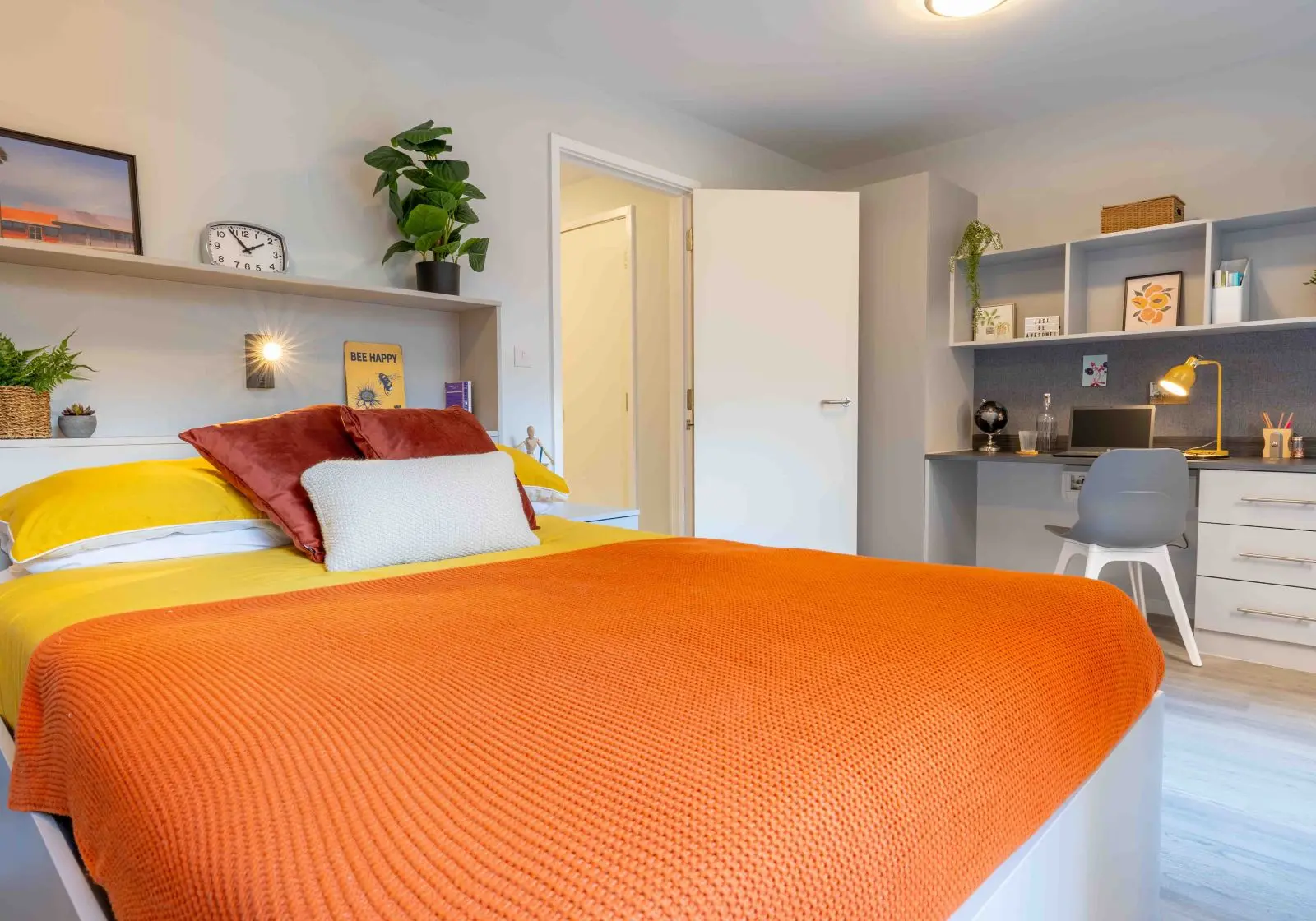  Bronze 1 Bed Apt Plus  -  iQ City  - Gallery -  1