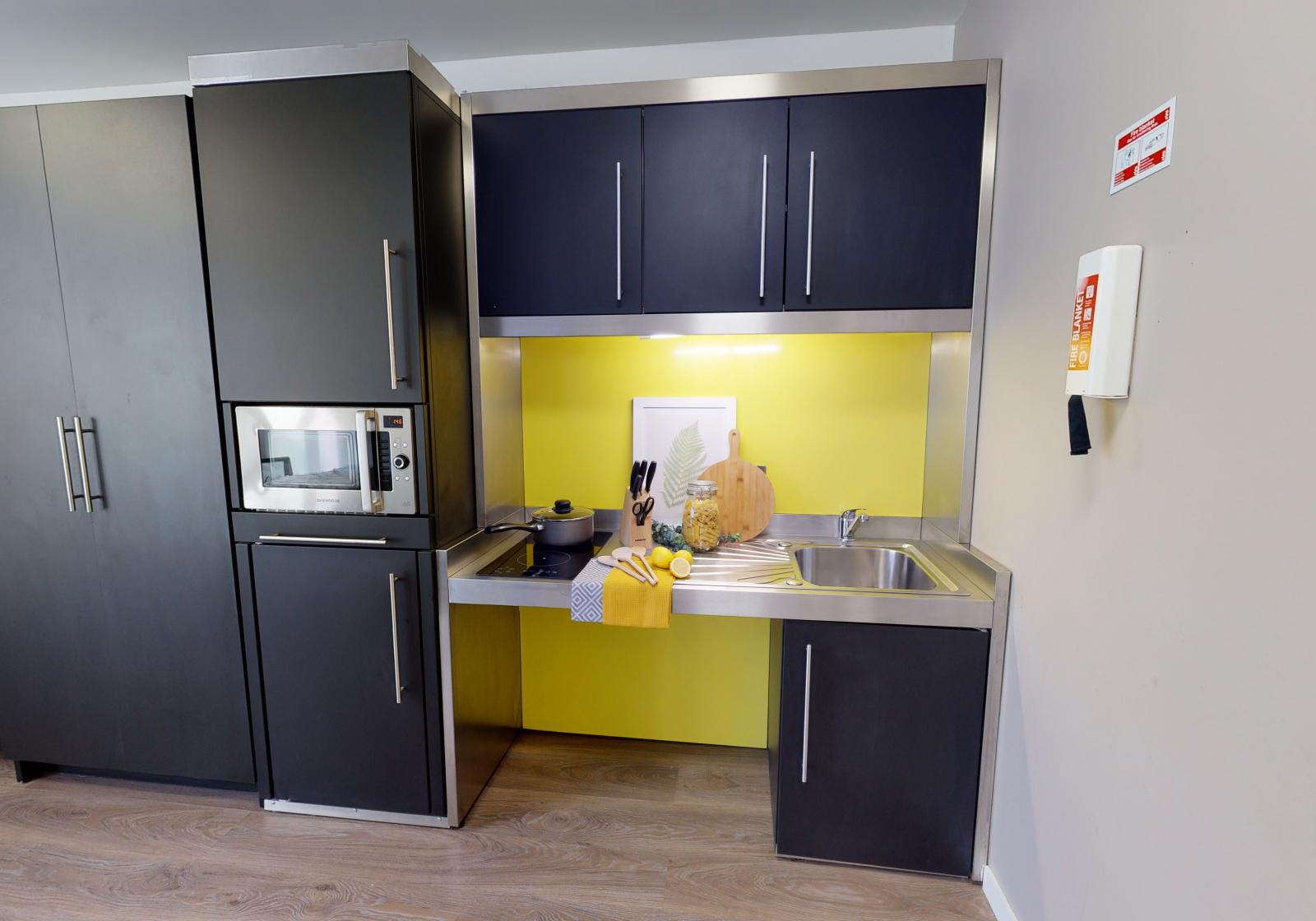  Platinum Studio Plus  -  iQ City  - Gallery -  4