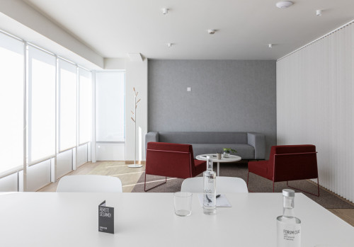 Creative and Fully Equipped Coliving Studios in Ceao Lugo's Ideal Location