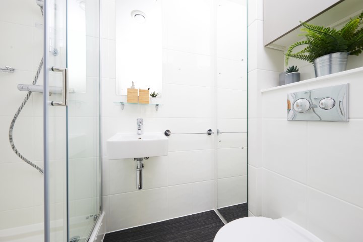  Standard Plus 2-Bed Apartment  -  Collegiate Crown Place Cardiff  - Gallery -  5