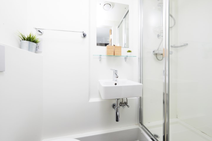  Standard Plus Studio  -  Collegiate Crown Place Cardiff  - Gallery -  2