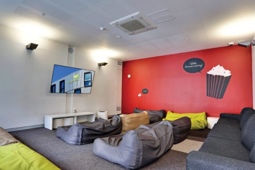 Urbanest Cleveland Street