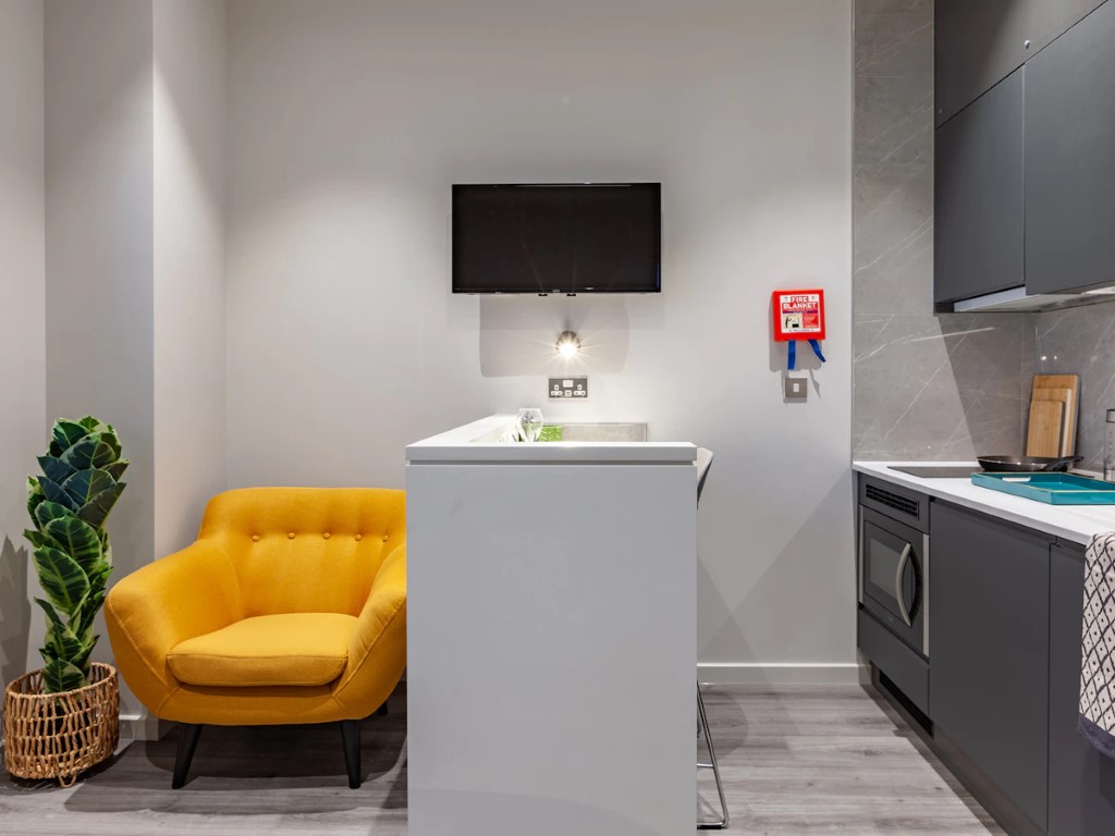 Premium Luxe Studio - 7