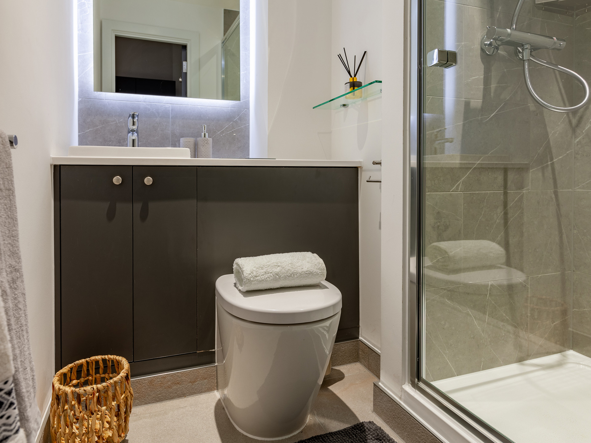 Premium Accessible Studio - 31