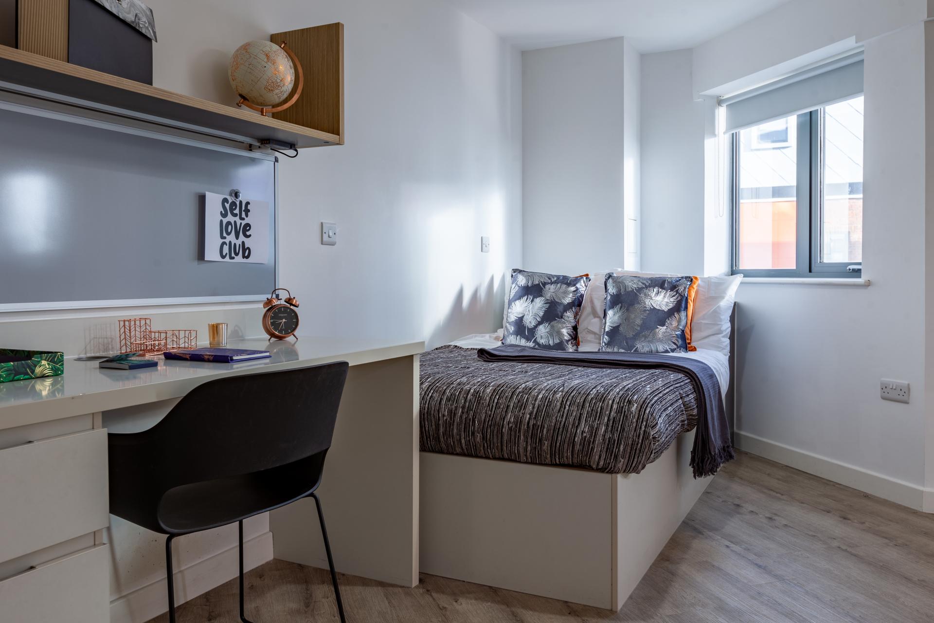  Deluxe Plus Studio - Accessible  -  The Fitzalan  - Gallery -  4
