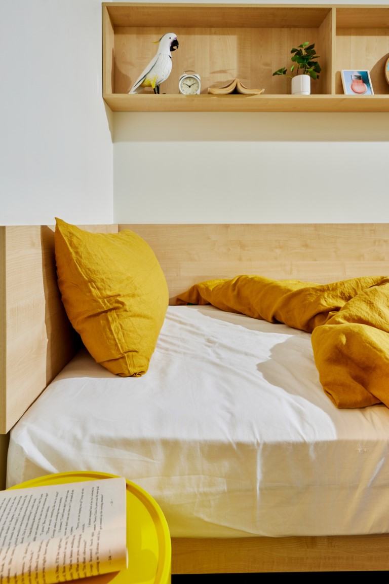  King Single Bed, 4 Bed Apartment With Ensuite  -  Urbanest Sydney Central  - Gallery -  7