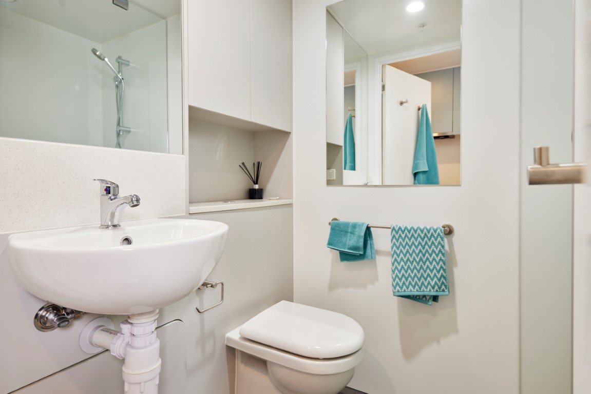  Single Bed, Twin Room In 8 Bed Apartment  -  Urbanest Sydney Central  - Gallery -  7