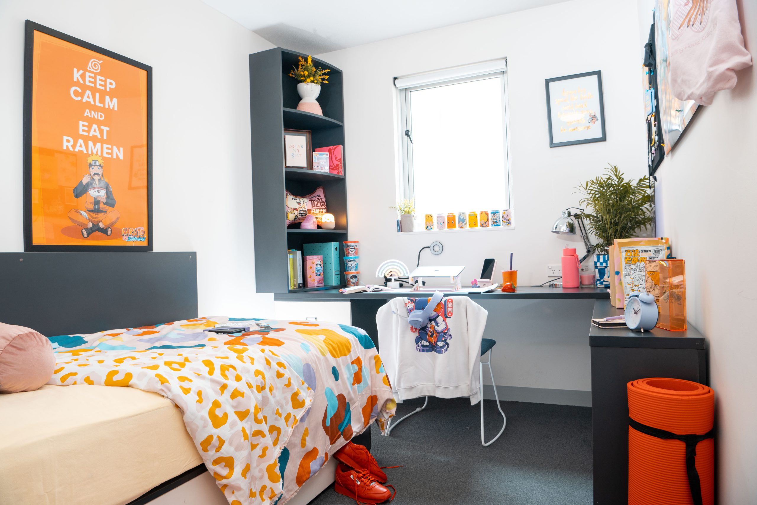  Double Bed, 4 Bed Apartment With En-Suite  -  Urbanest North Terrace  - Gallery -  1