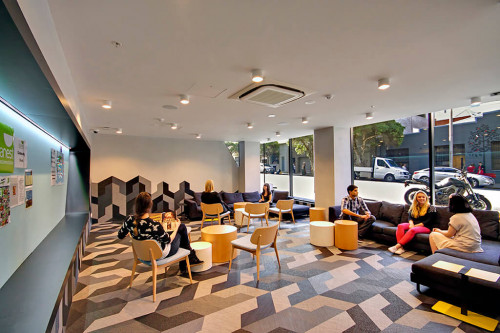 Urbanest Carlton
