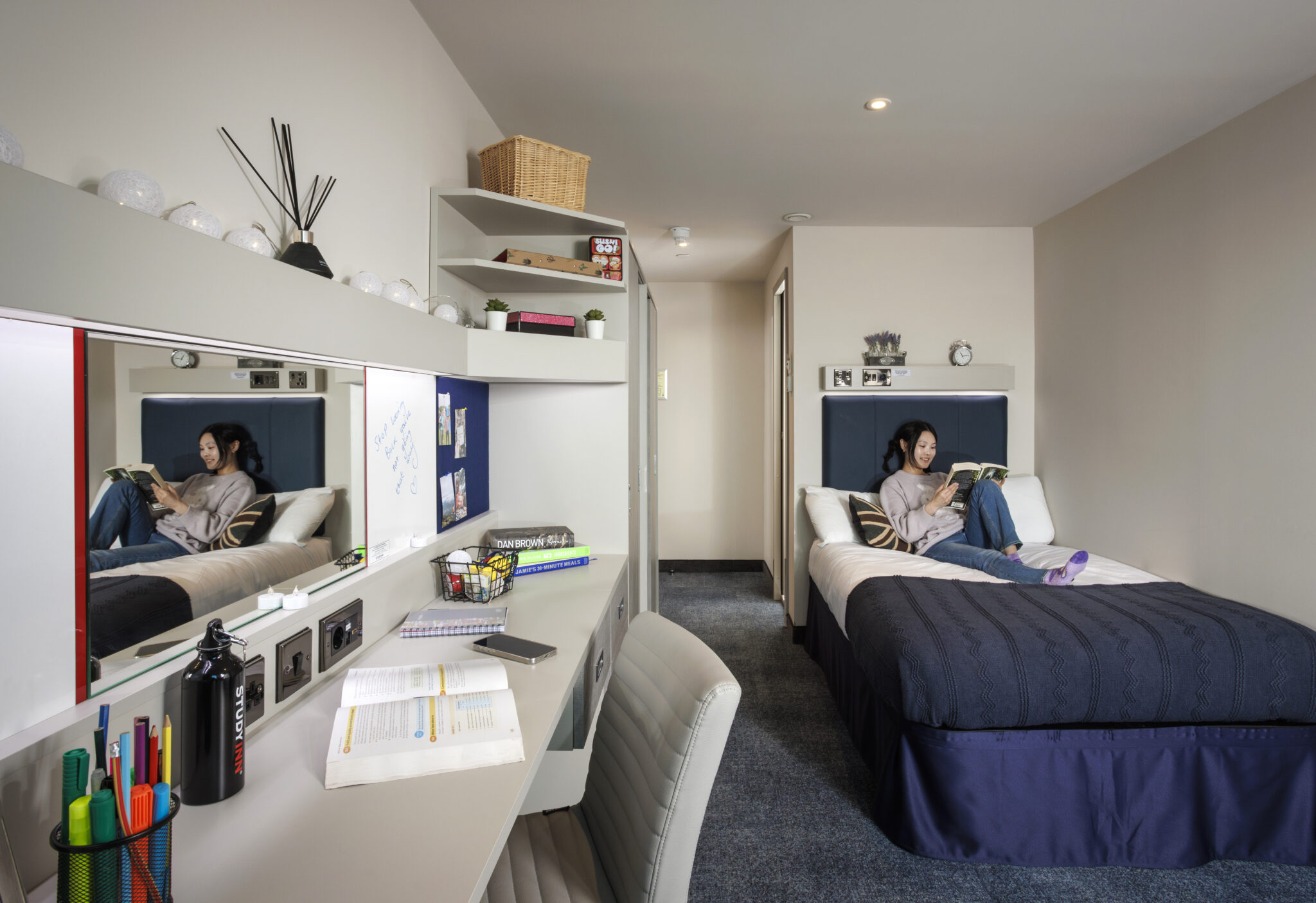  Sapphire En-Suite Serviced Flat  -  Brotherton House  - Gallery -  1