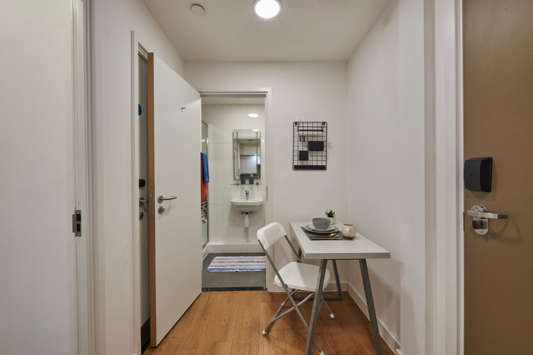  2 Bed Apartment  -  Grand Felda House (Wembley)  - Gallery -  6