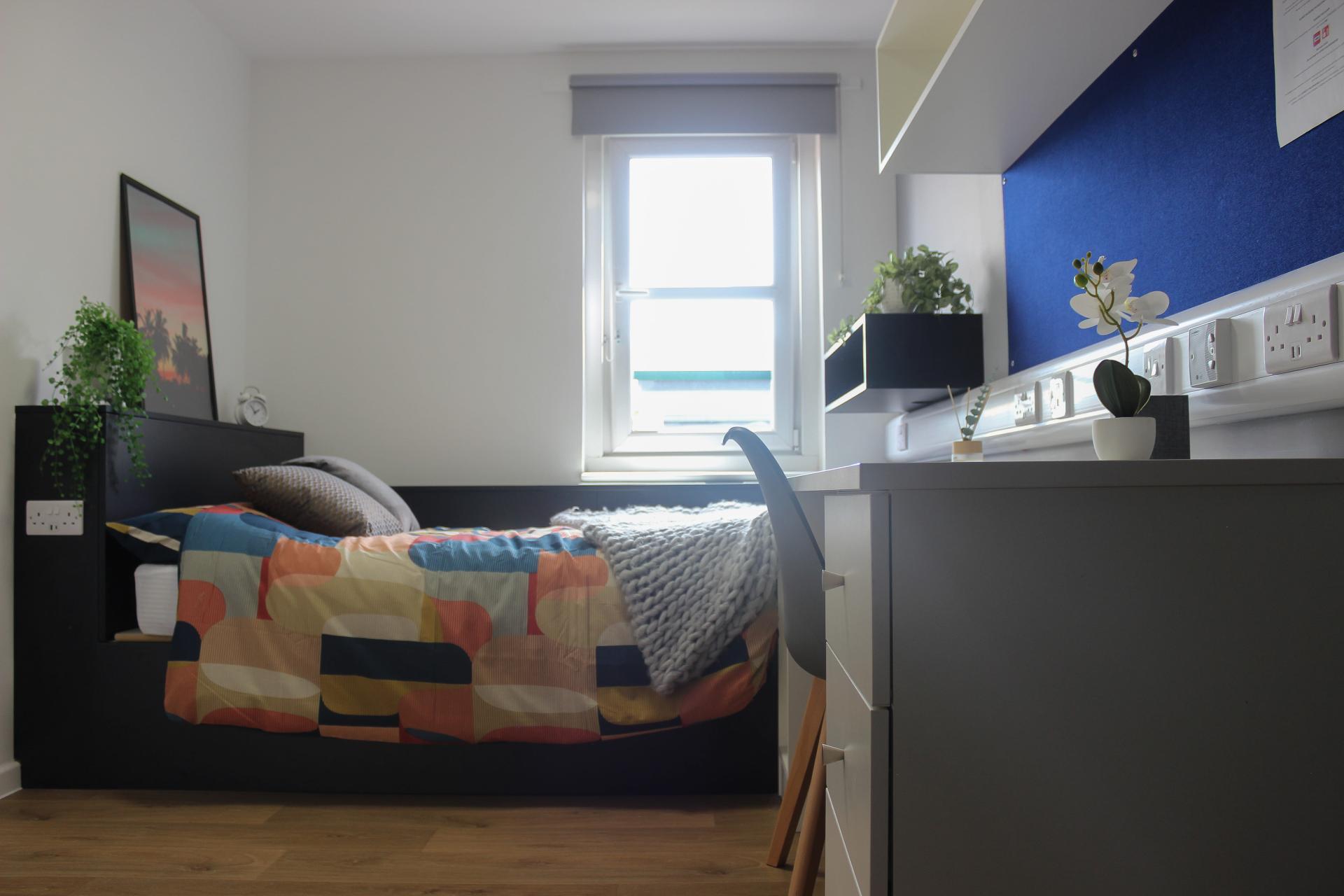  Premium Plus En-Suite  -  The Bridge  - Gallery -  18