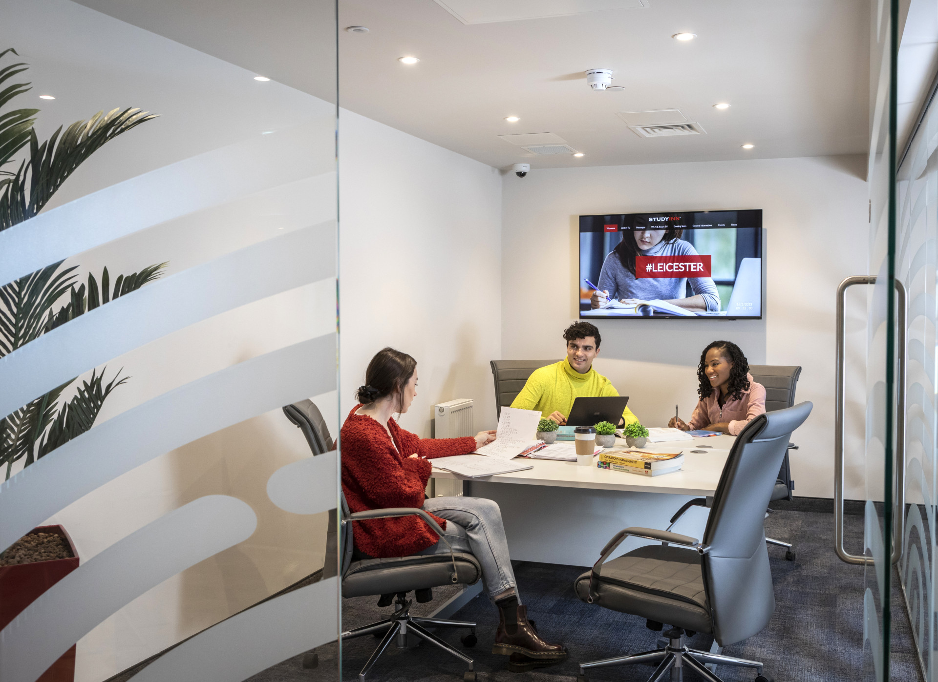  Gold Studio  -  Reynard House  - Gallery -  13