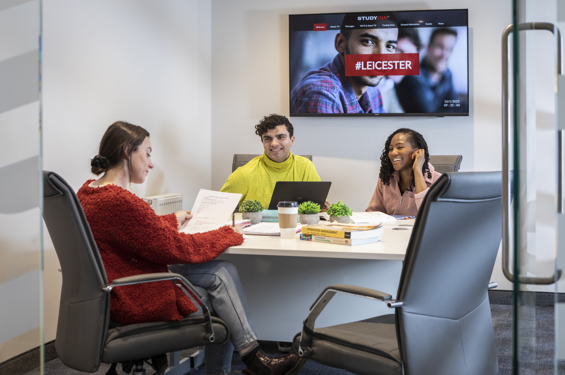  Platinum En-Suite Serviced Flat  -  Reynard House  - Gallery -  14