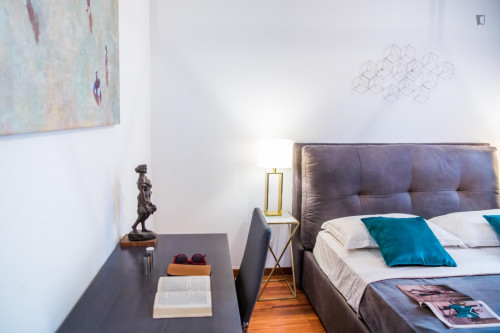 Luxurious 3-bedroom flat in Rome's historic centre