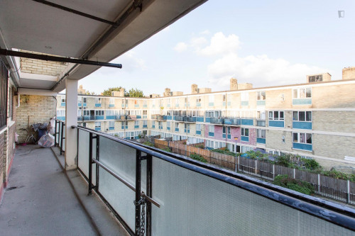 Cool single bedroom in well-connected Stepney - Gallery - 11