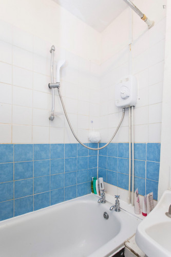 Cool single bedroom in well-connected Stepney - Gallery - 8