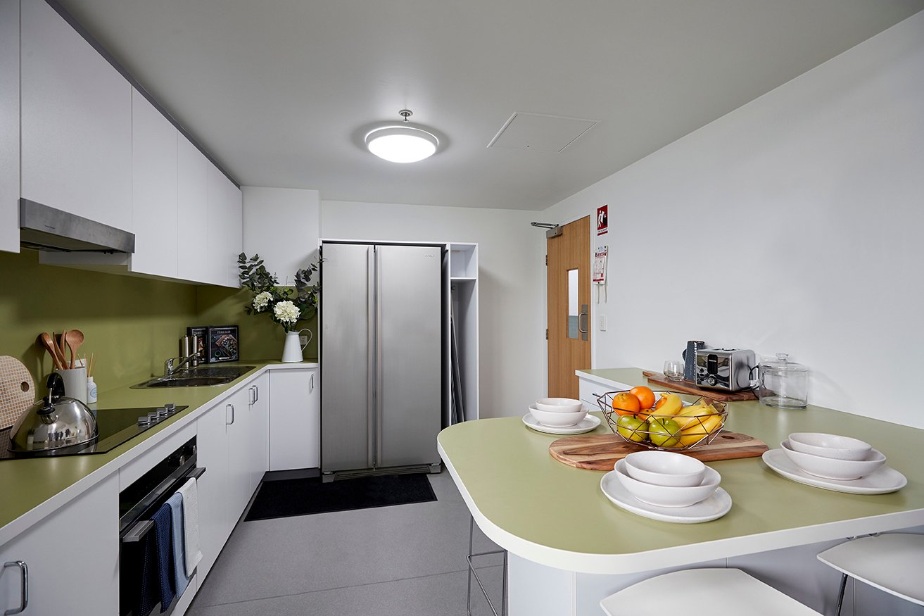  King Single Bed, Shared Apartment, 6 Bed Apartment With Ensuite  -  Scape Tribune  - Gallery -  10