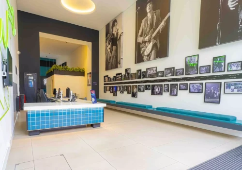 iQ Hammersmith - Gallery - 7