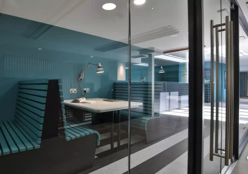 iQ Hammersmith - Gallery - 22