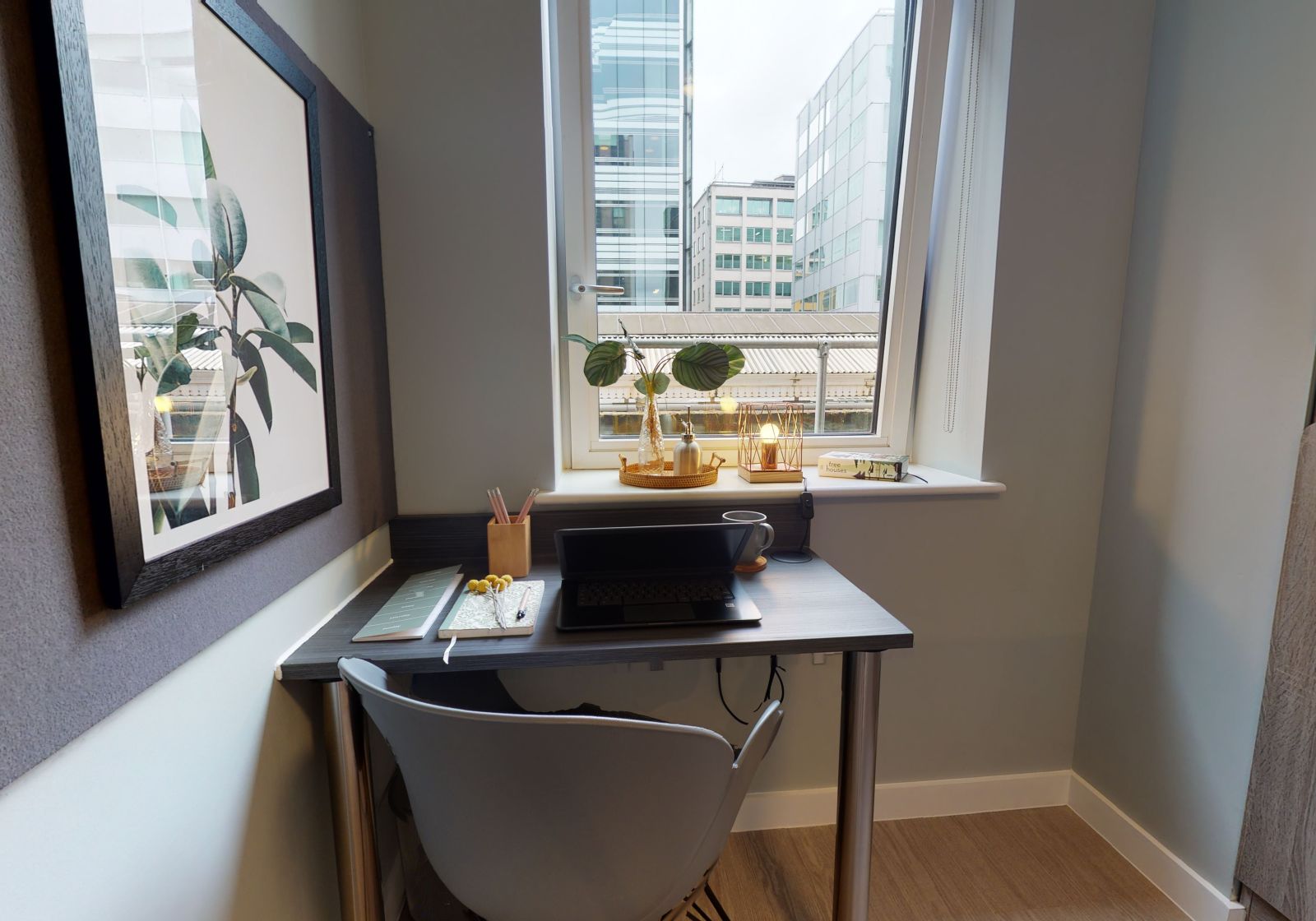  2 Bed Apartment  -  iQ Hammersmith  - Gallery -  5