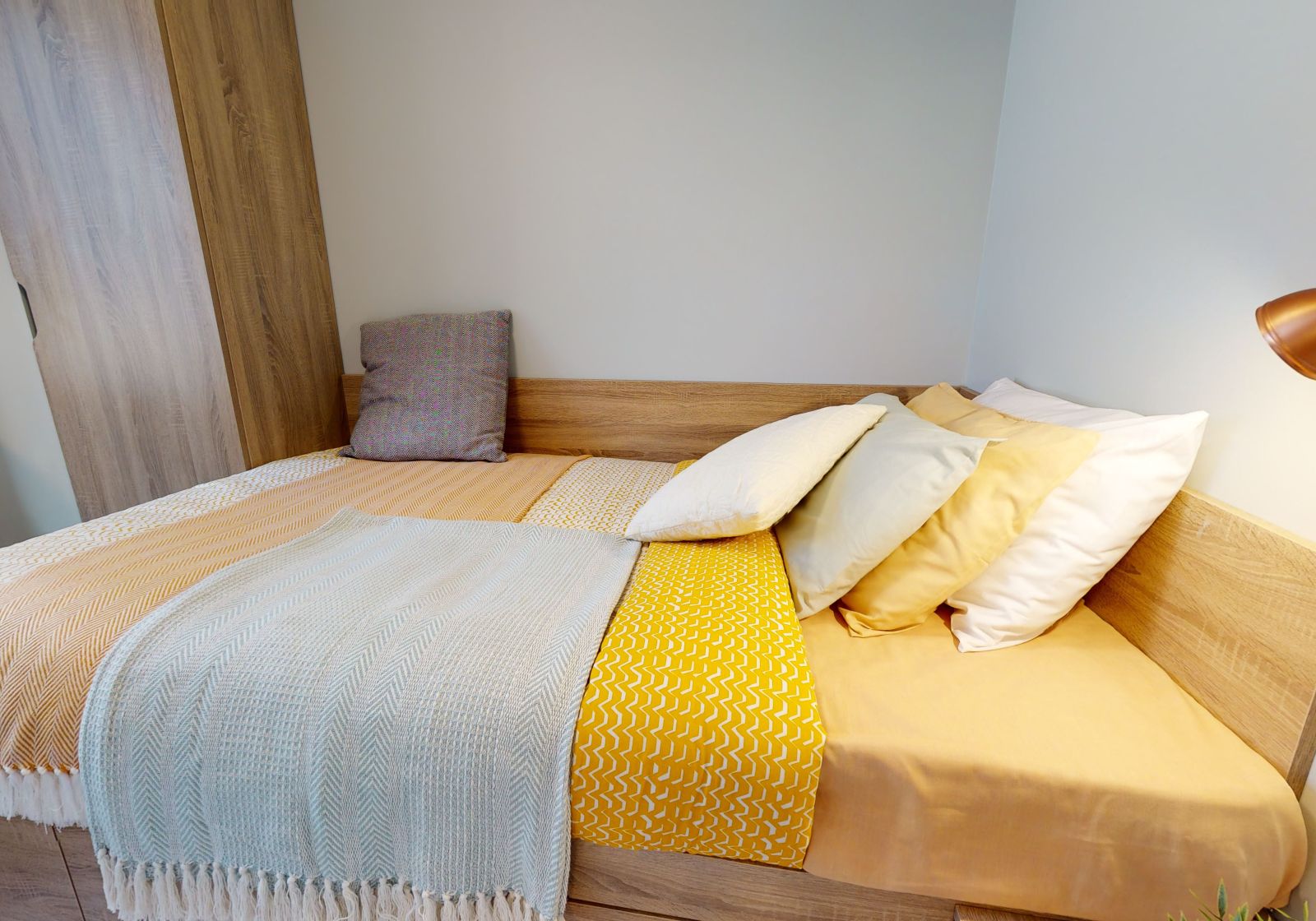  2 Bed Apartment  -  iQ Hammersmith  - Gallery -  8